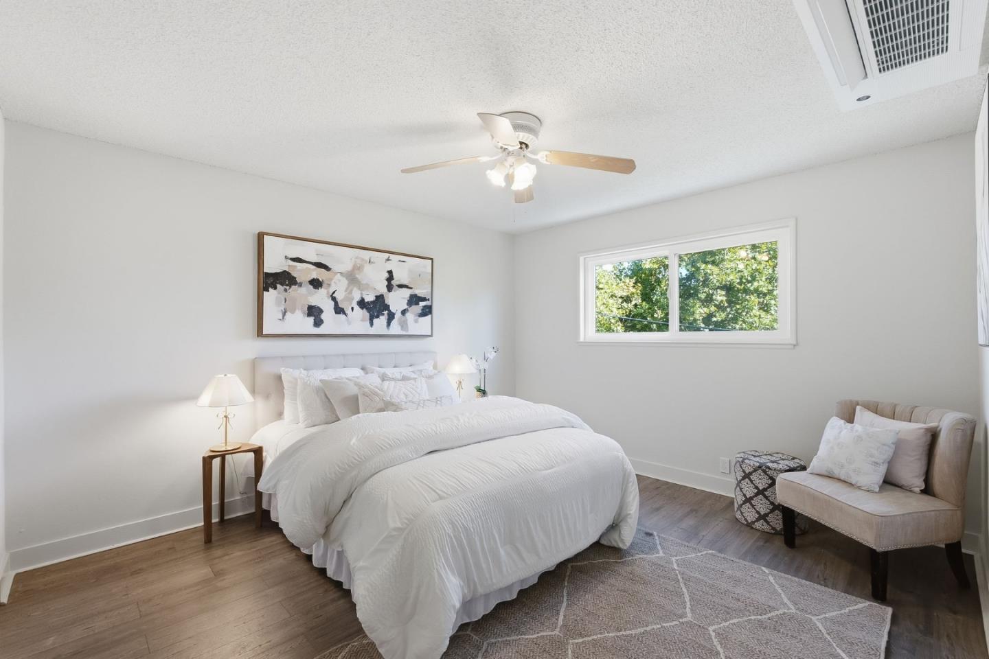1898 Meridian AVE 48