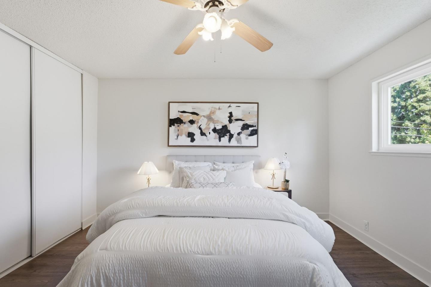 1898 Meridian AVE 48