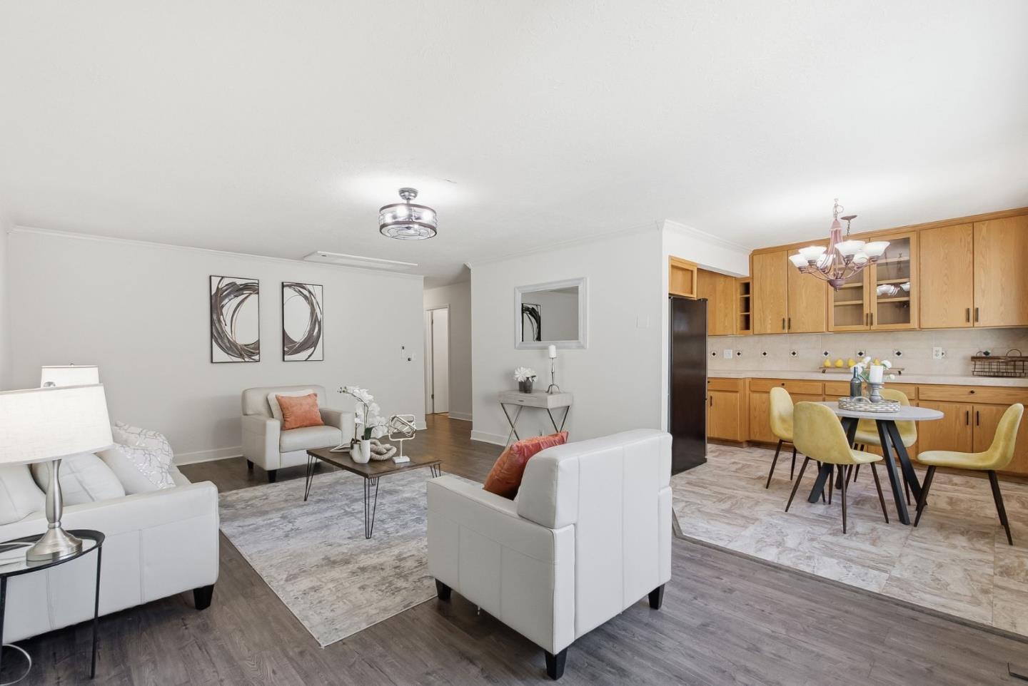 1898 Meridian AVE 48