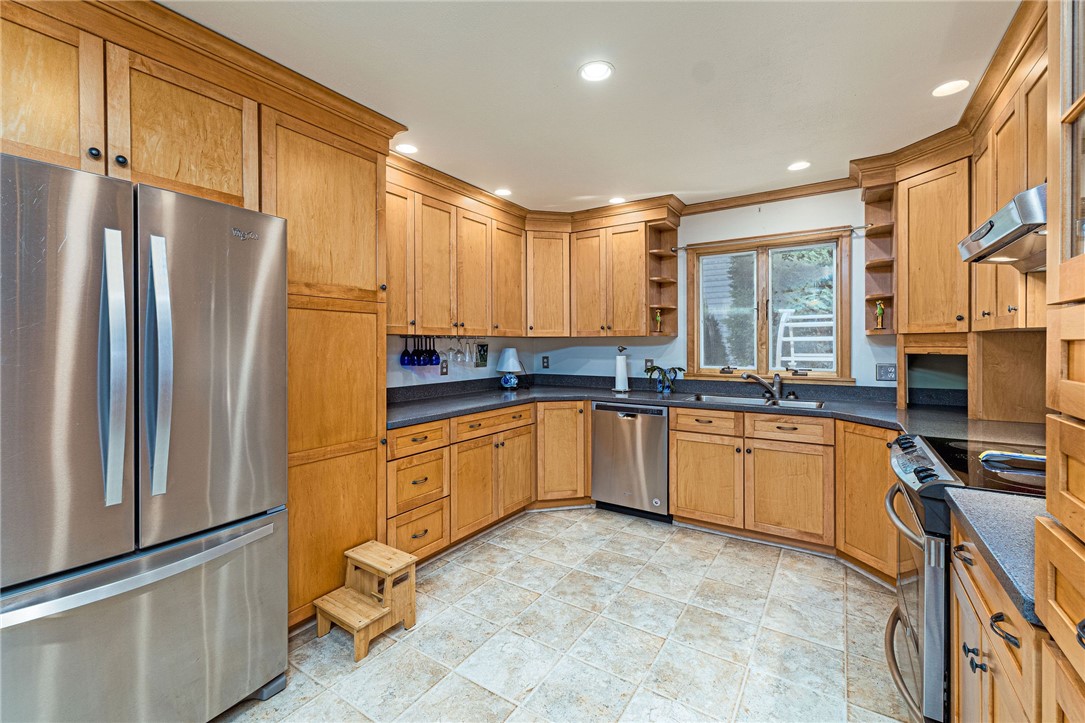 17 Plateau Road