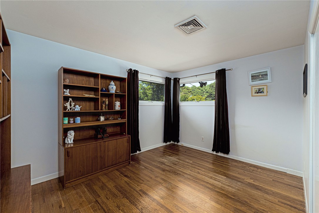 17 Plateau Road