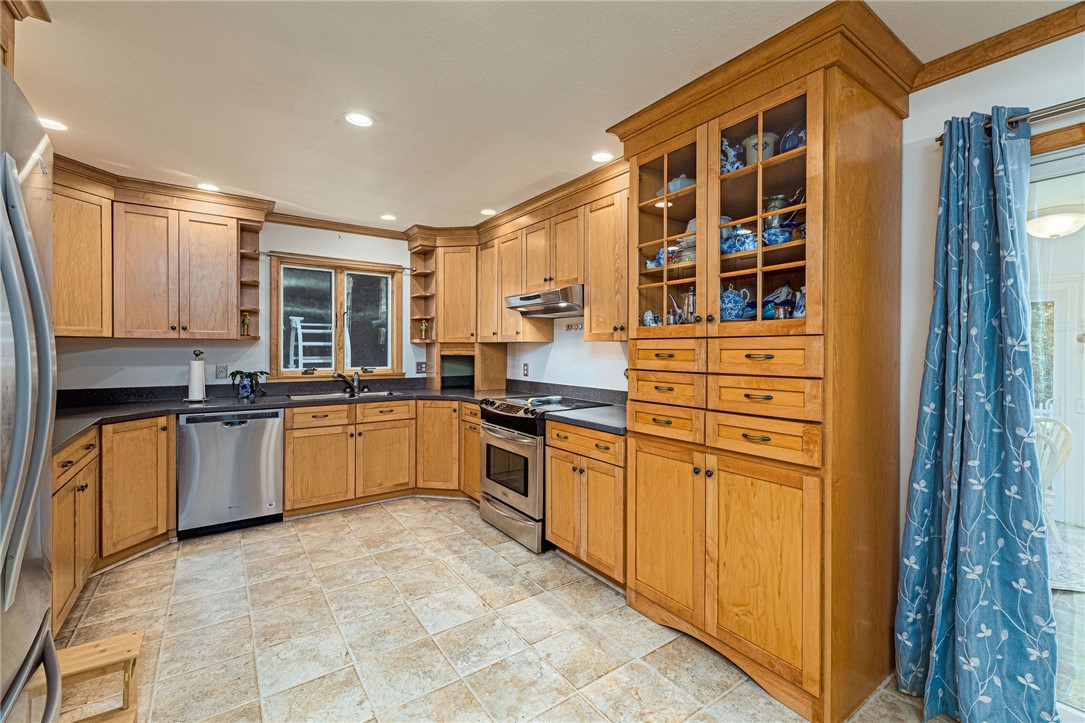 17 Plateau Road