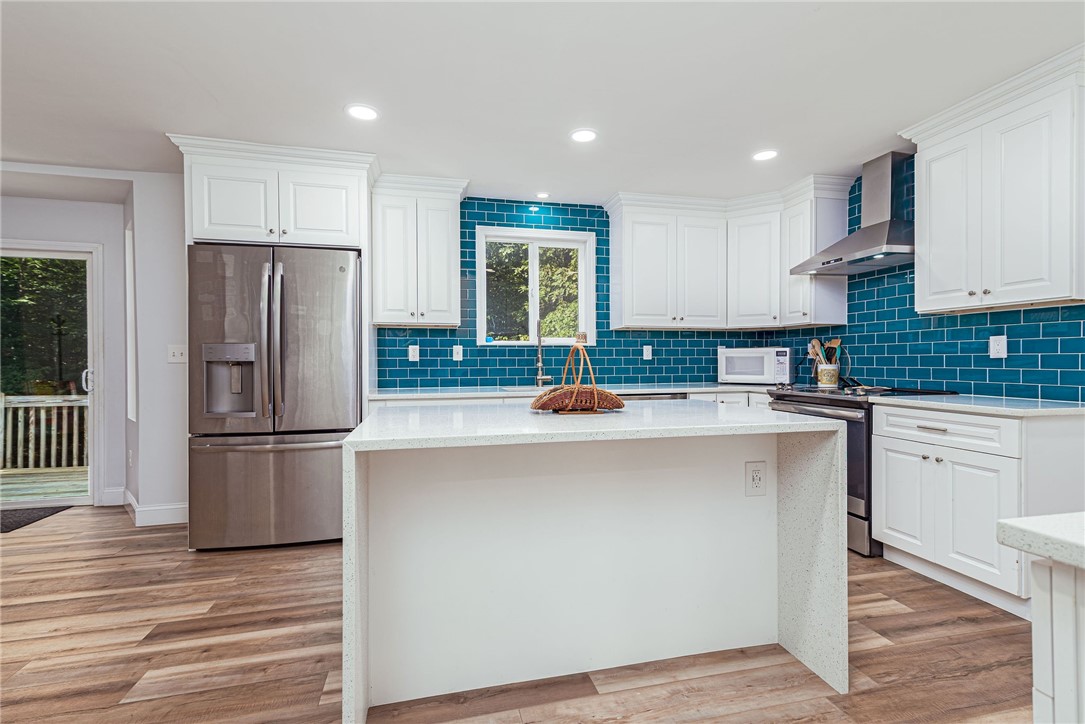 69 Bates Trail