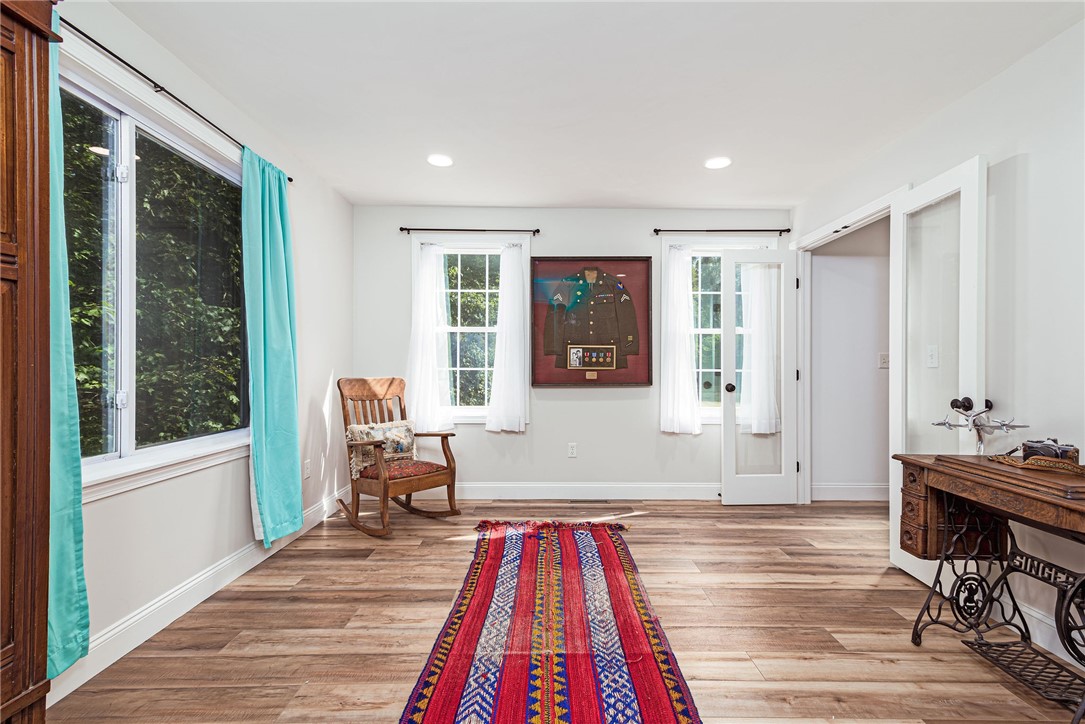69 Bates Trail