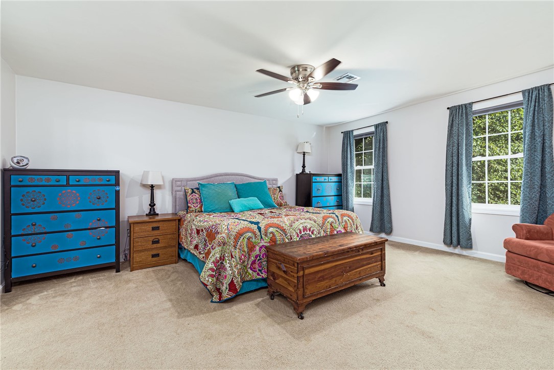 69 Bates Trail