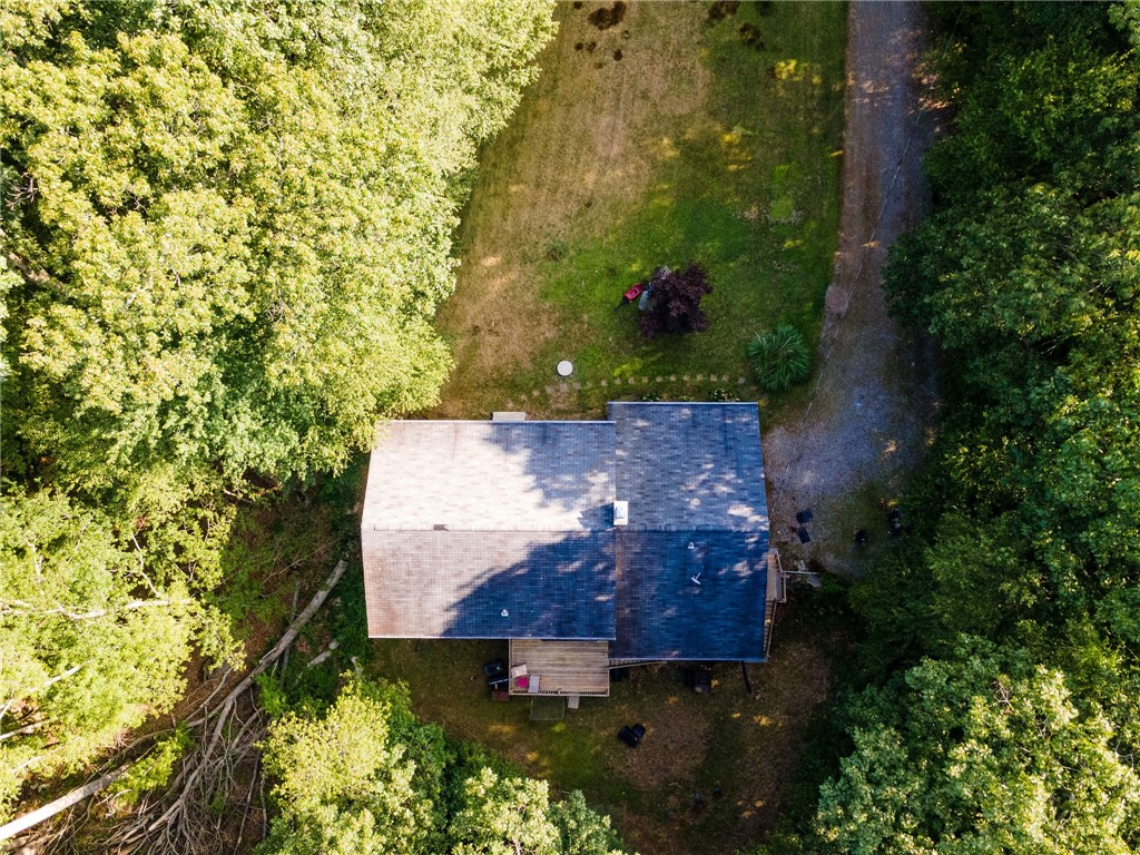 69 Bates Trail