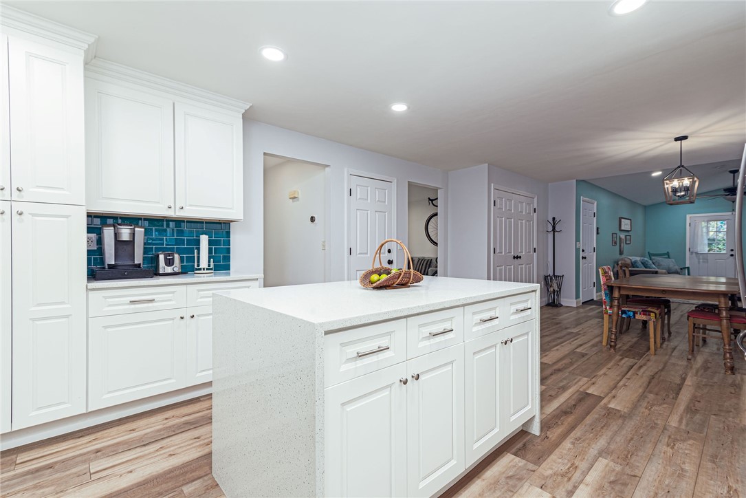 69 Bates Trail