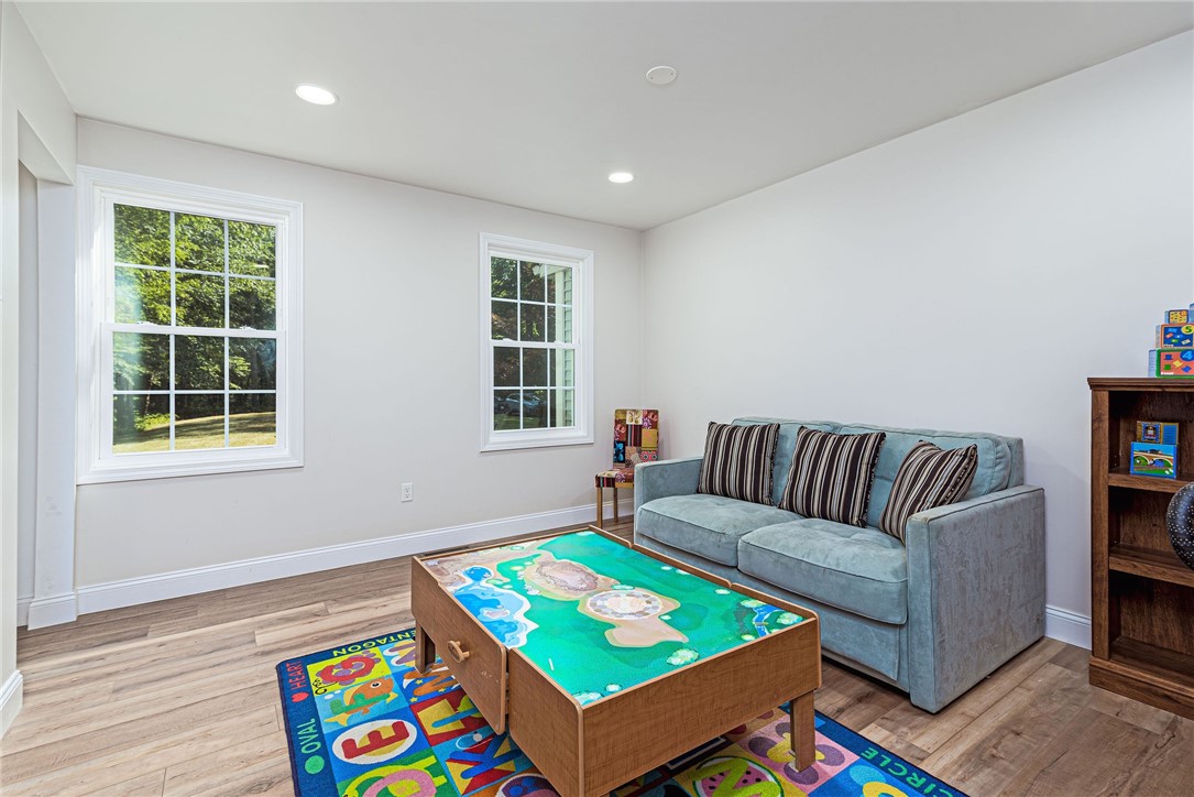 69 Bates Trail