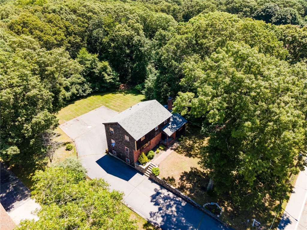 121 Winnapaug Road