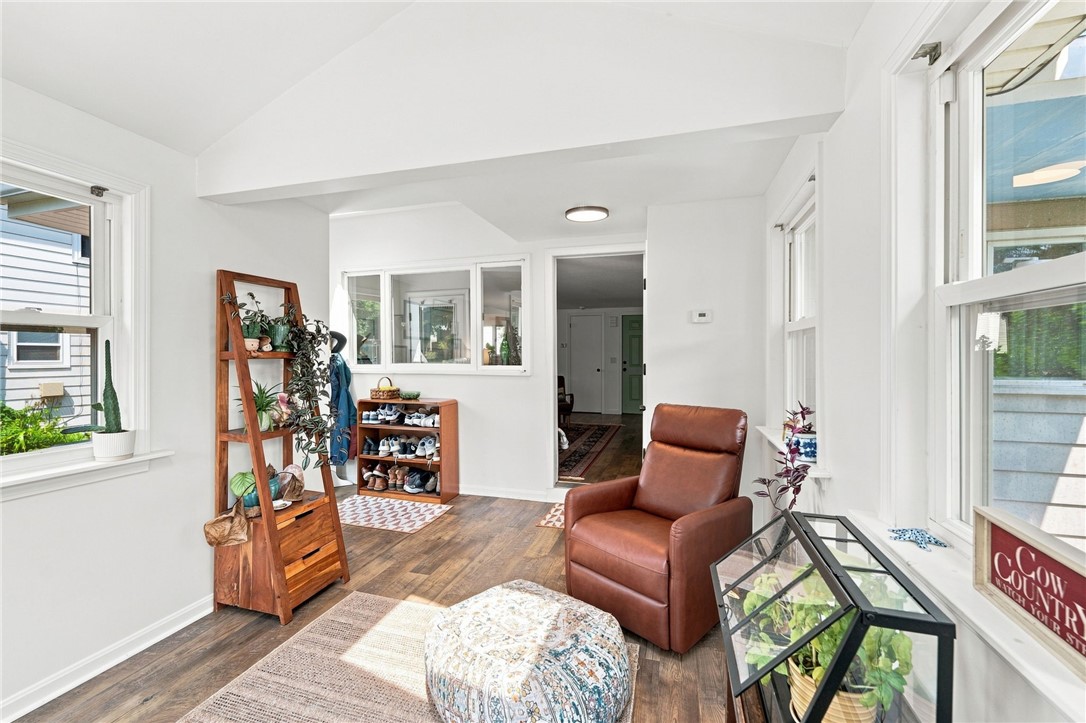 76 Pleasant Street
