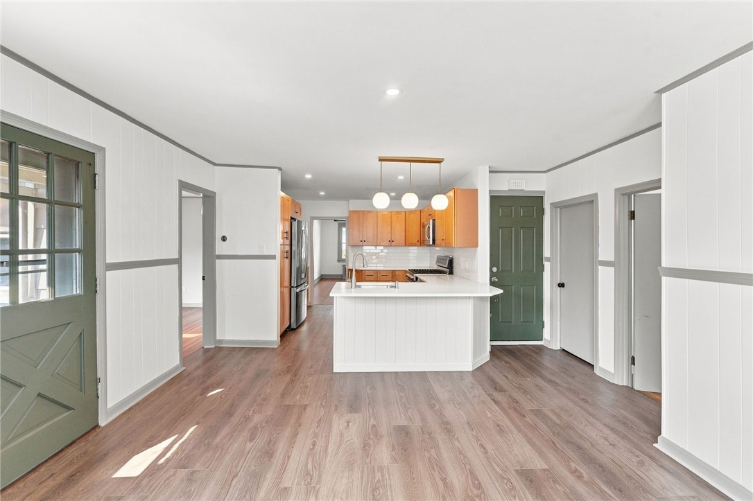 78 Pleasant Street