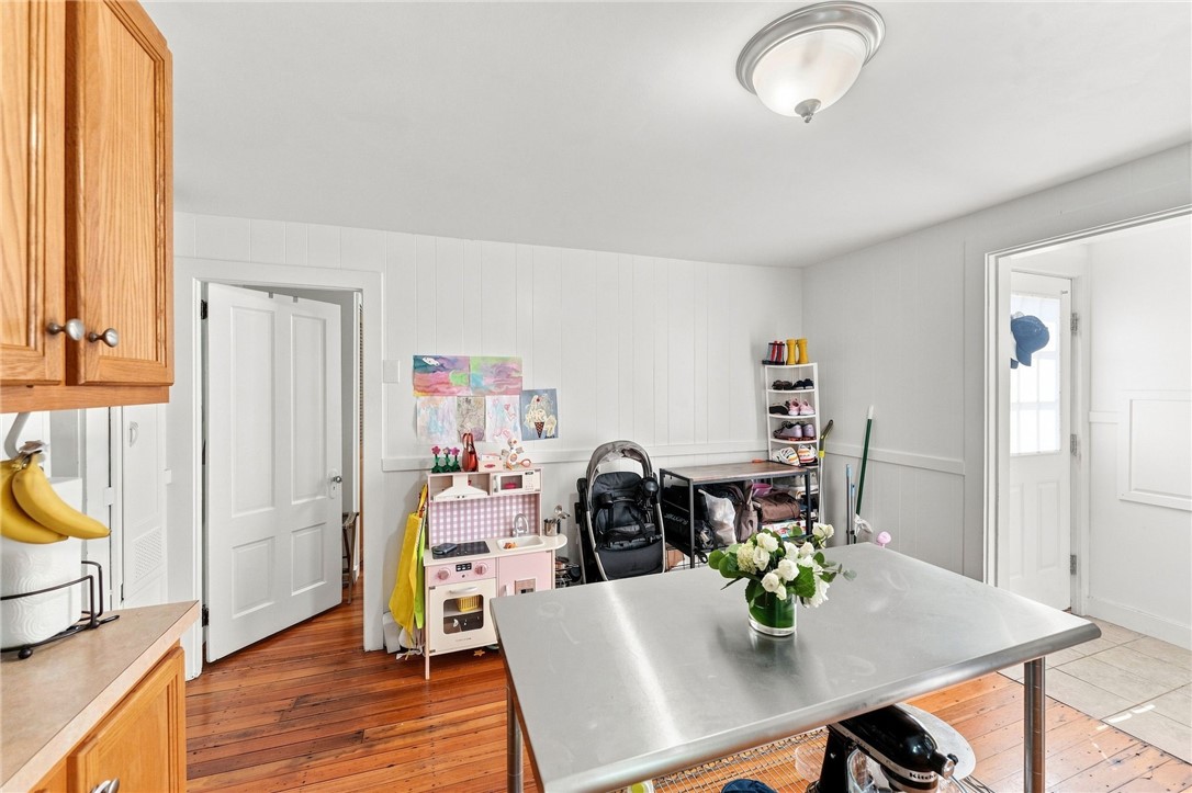 78 Pleasant Street
