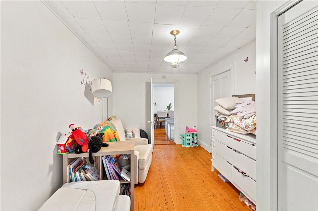 78 Pleasant Street