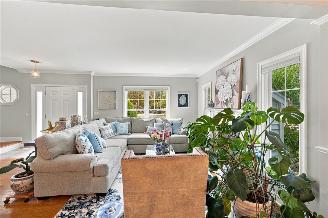 222 Post Road 3A