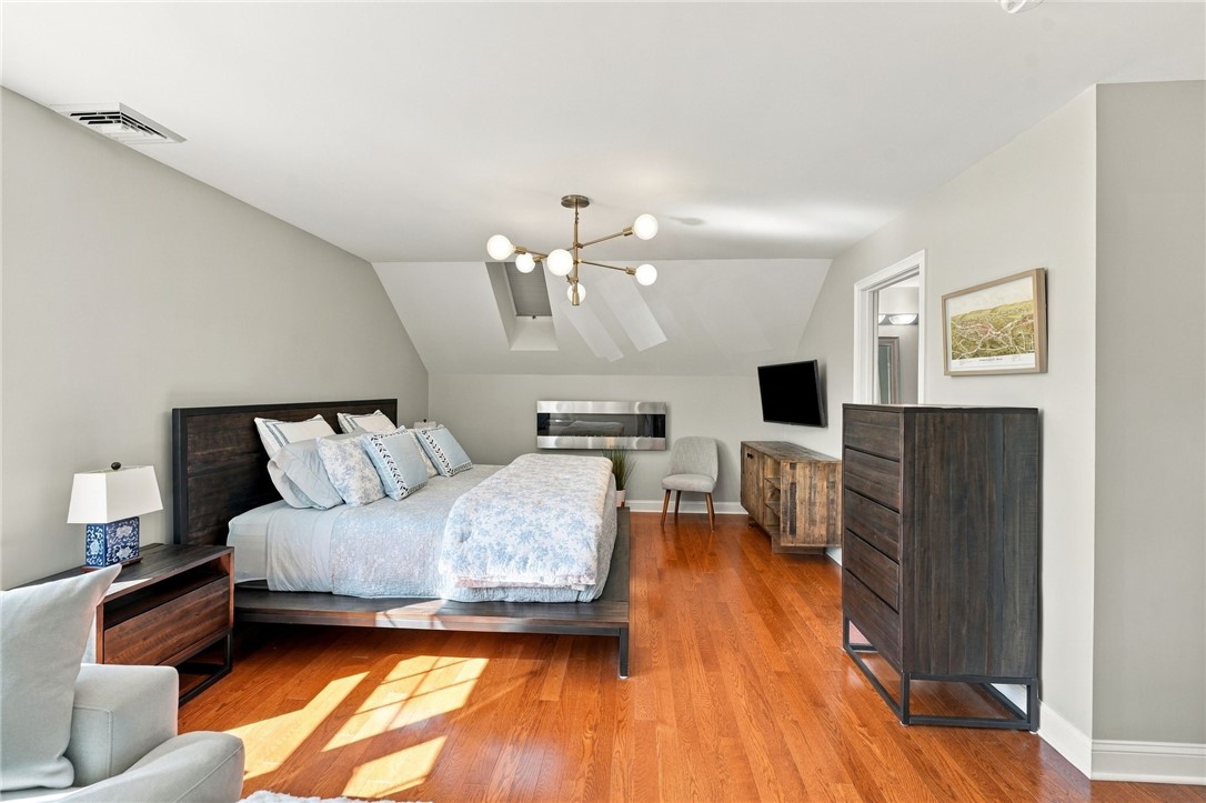 222 Post Road 3A
