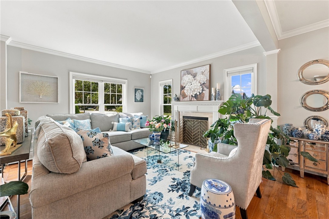 222 Post Road 3A