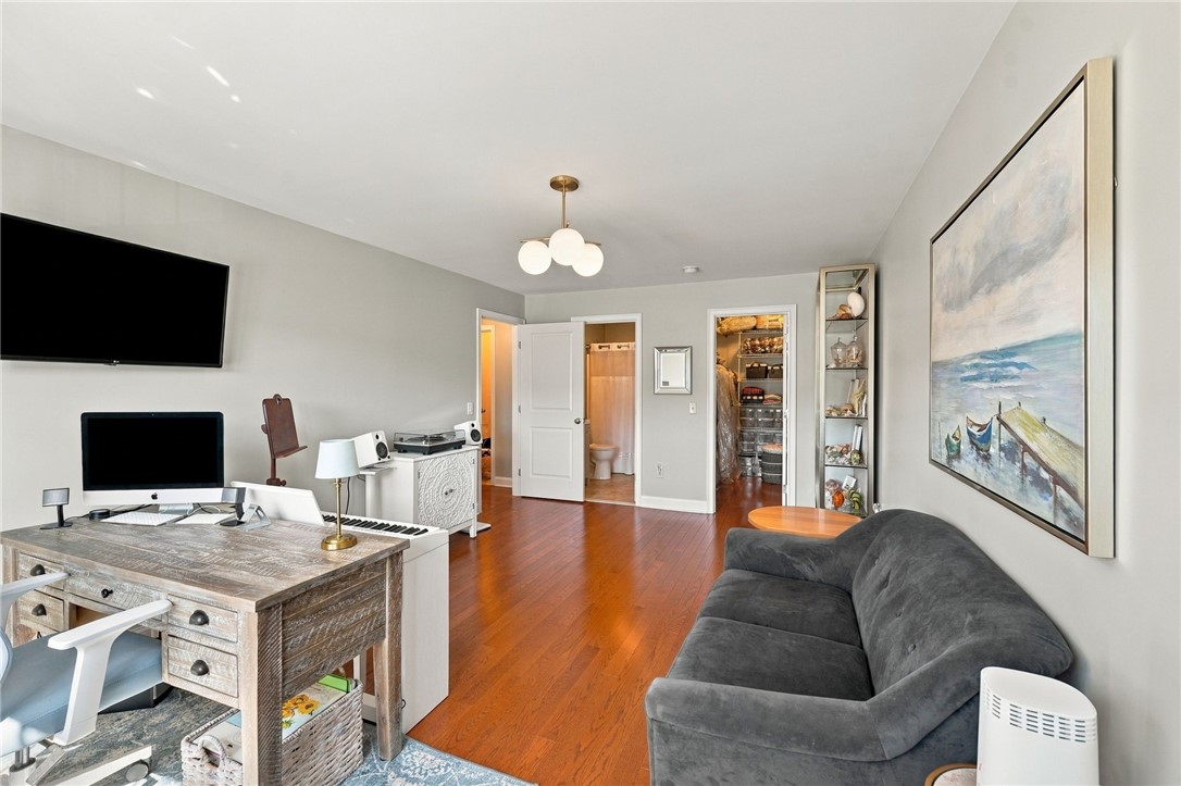 222 Post Road 3A