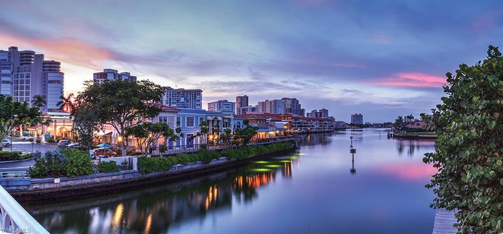 400 Park Shore DR # 102