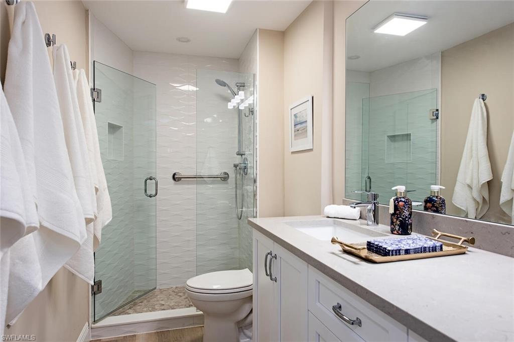 400 Park Shore DR # 303