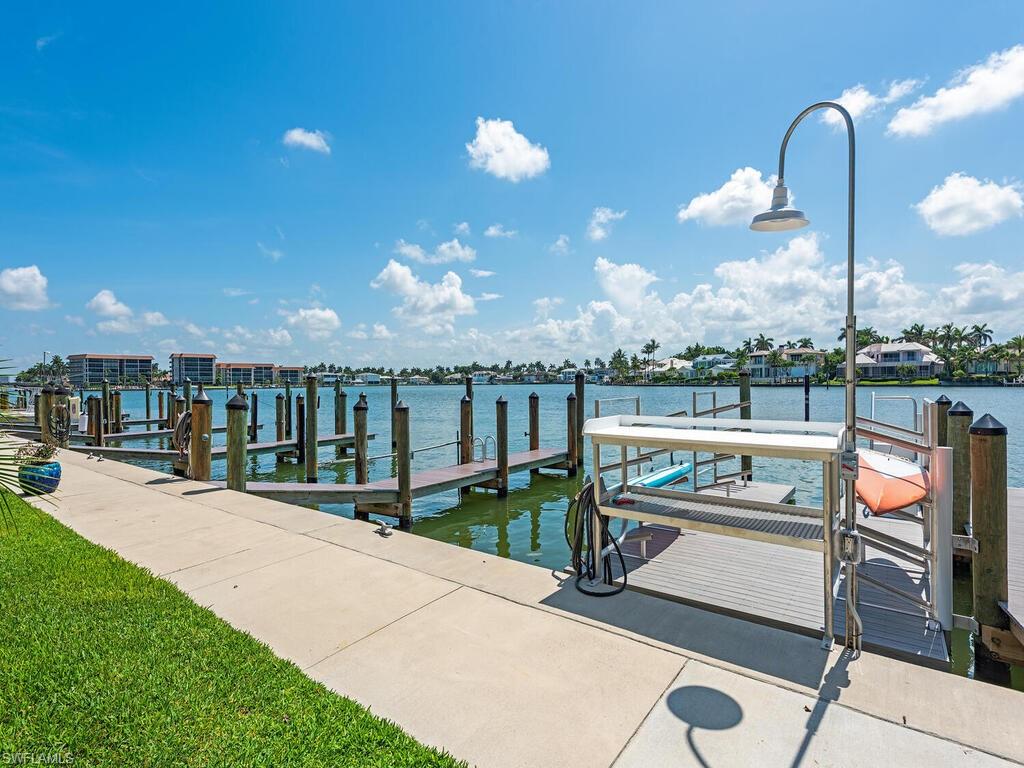 2500 Gulf Shore BLVD N # S9