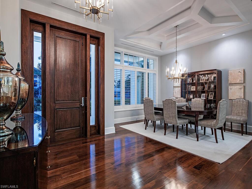 234 Central AVE, NAPLES