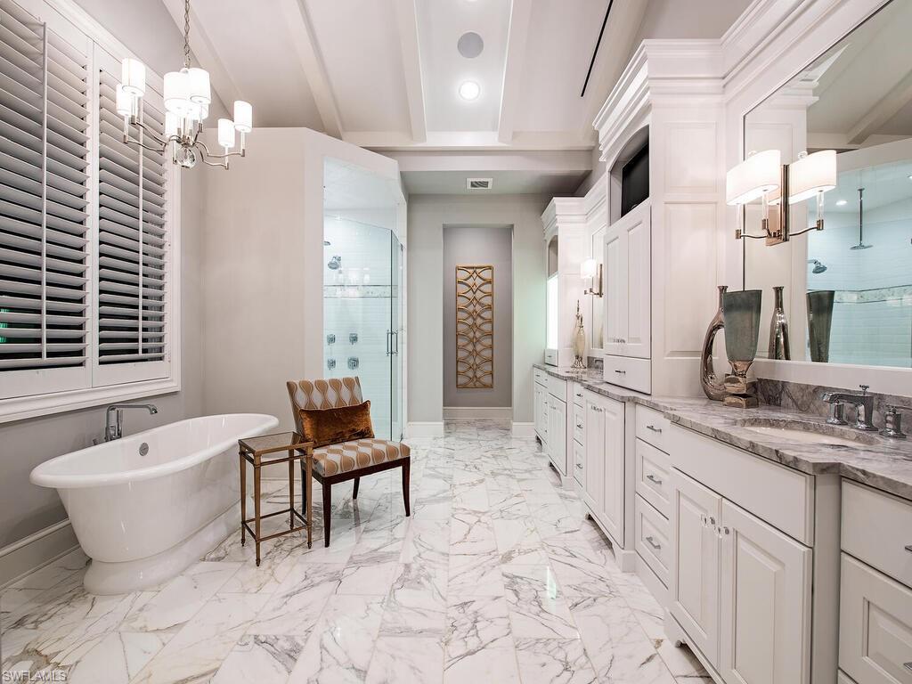 234 Central AVE, NAPLES