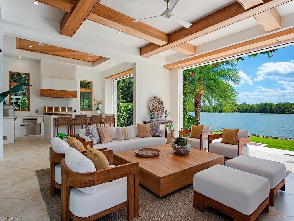 860 Admiralty Parade E