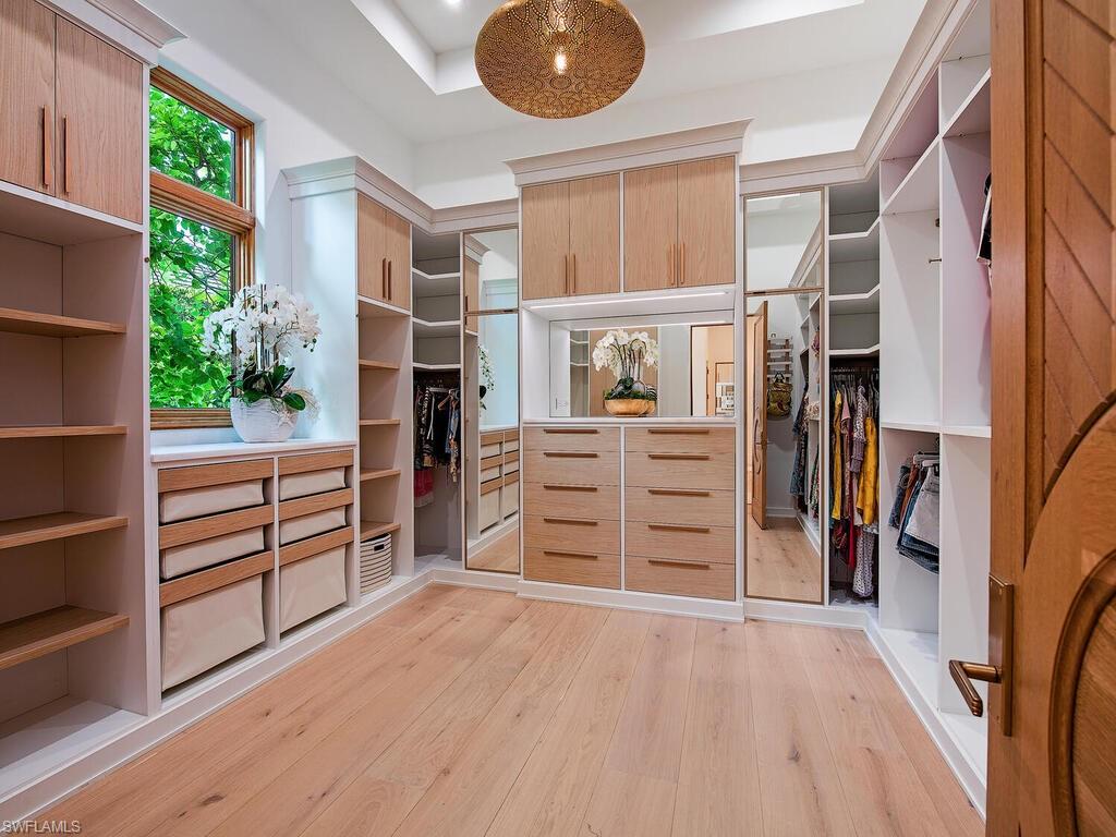 860 Admiralty Parade E