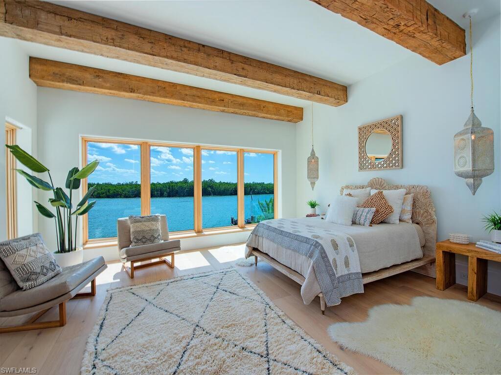 860 Admiralty Parade E