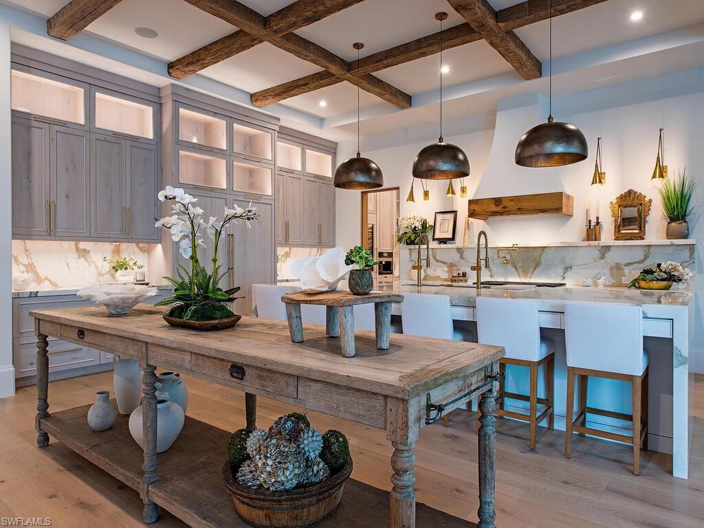 860 Admiralty Parade E