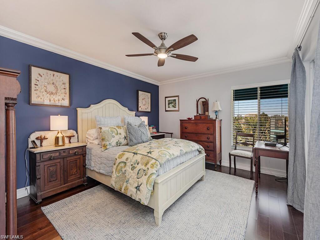 305 Park Shore DR # 241 Unit: 2-241