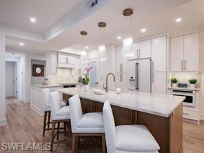 400 Park Shore DR # 102