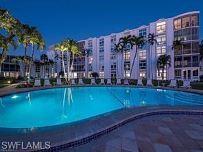 400 Park Shore DR # 102
