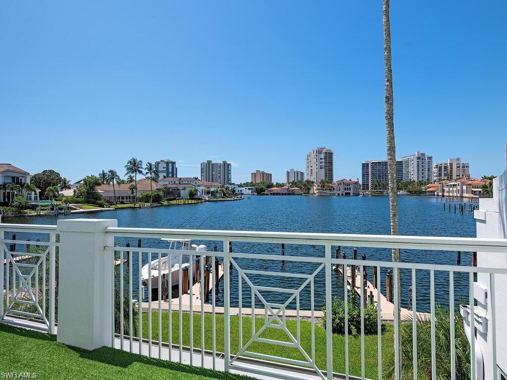 4051 Crayton RD # 4051