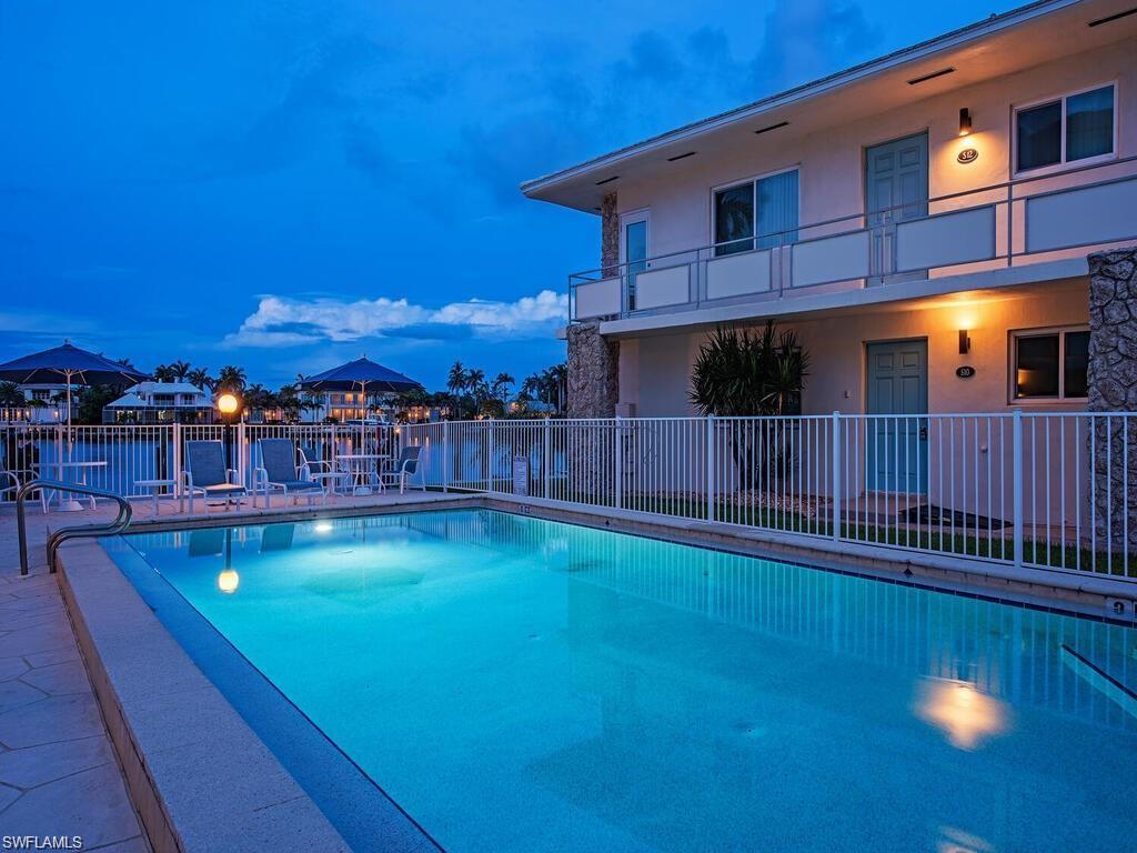 2500 Gulf Shore BLVD N # S9