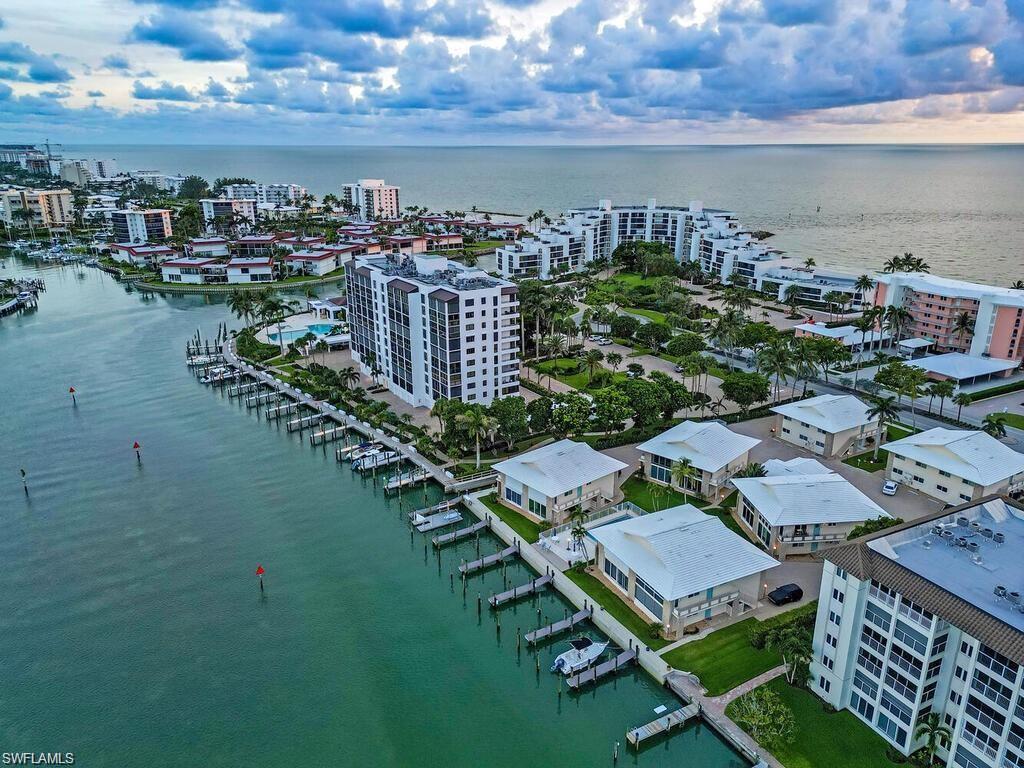 2500 Gulf Shore BLVD N # S9