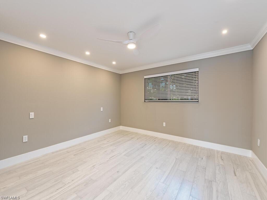 2500 Gulf Shore BLVD N # S9