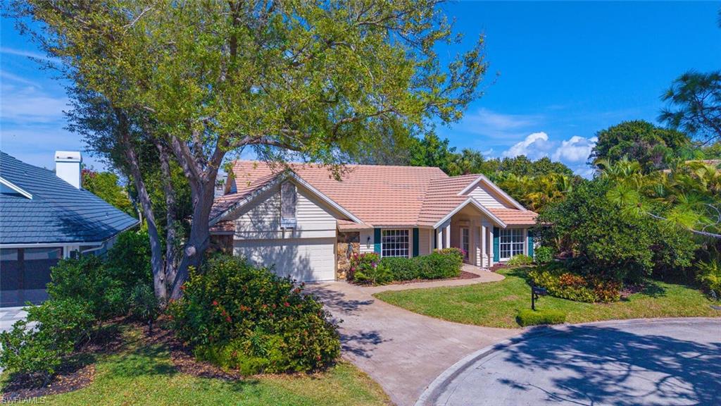811 Arrowhead LN