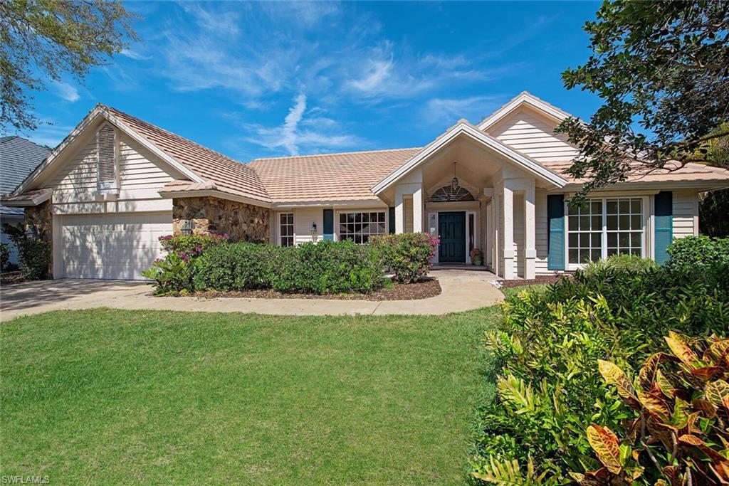 811 Arrowhead LN