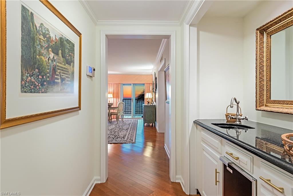 3377 Gulf Shore BLVD N # 2A