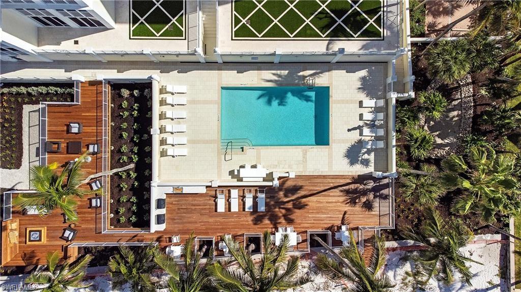 3377 Gulf Shore BLVD N # 2A