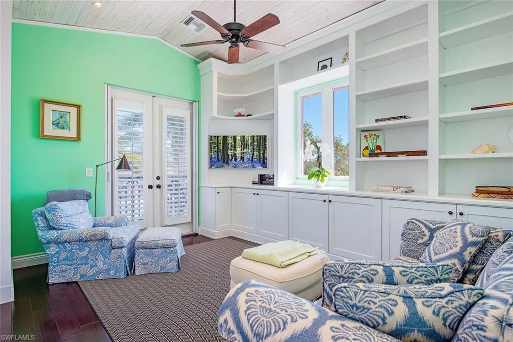 4875 Whispering Pine WAY