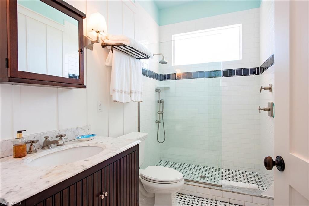 4875 Whispering Pine WAY