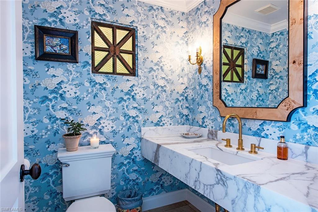 4875 Whispering Pine WAY