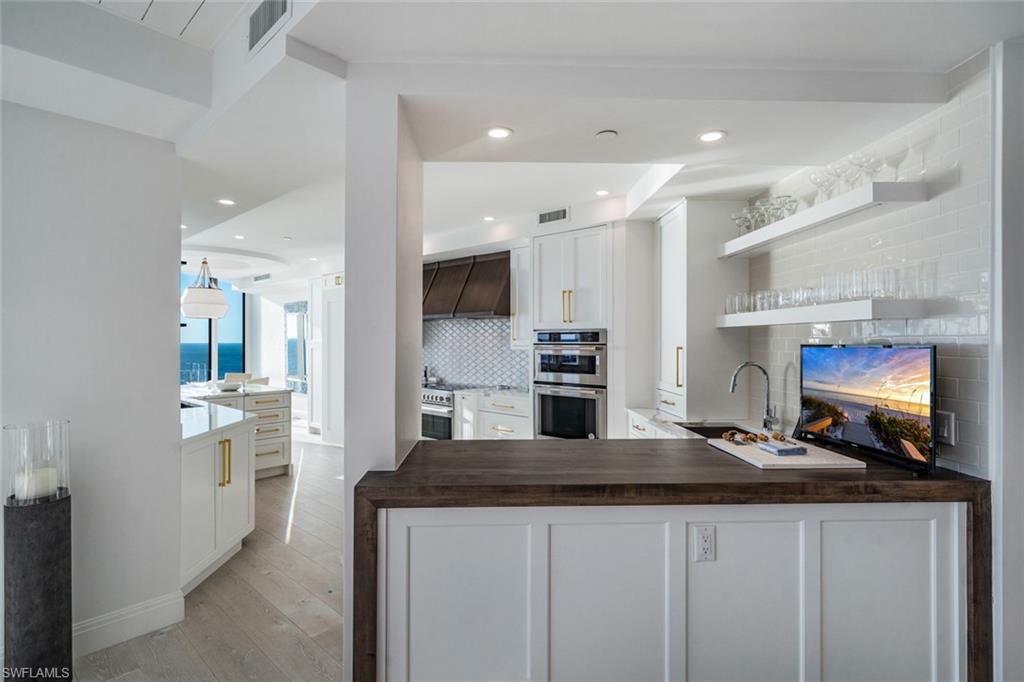 3991 Gulf Shore BLVD N # 1603