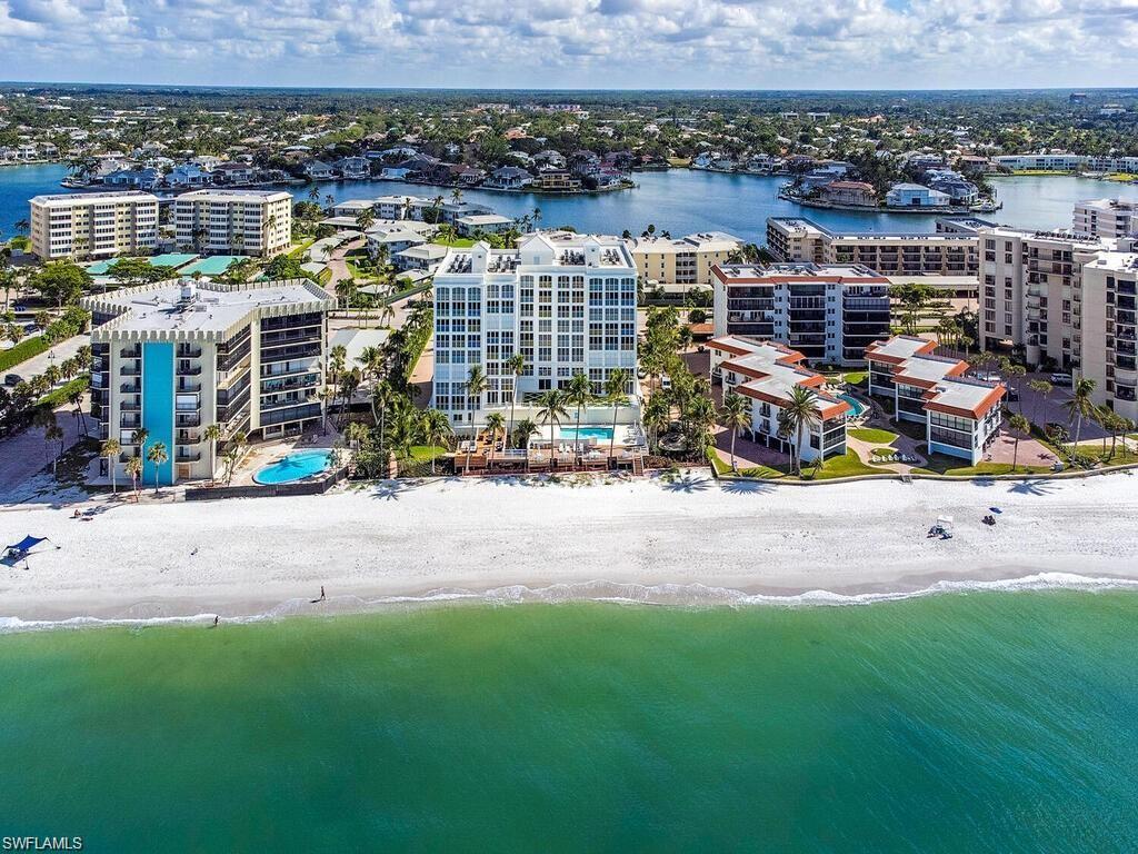 3377 GULF SHORE BLVD N 4D