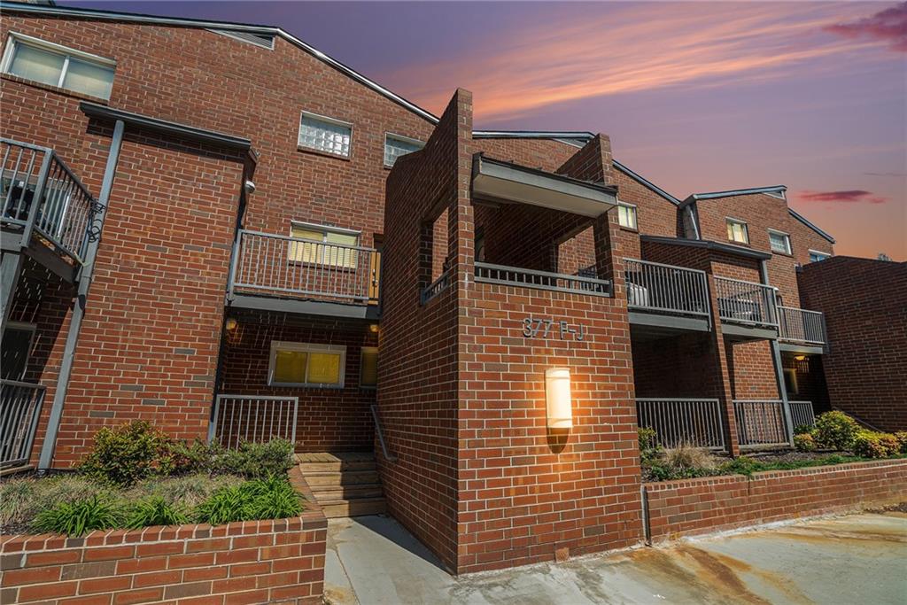 377 Ralph Mcgill Boulevard NE Unit H