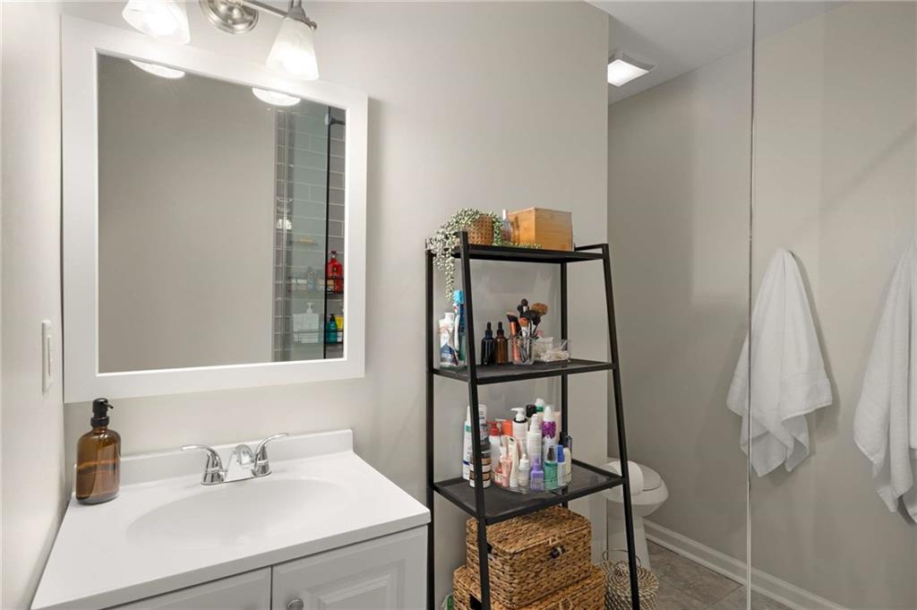 283 Norton Circle SE