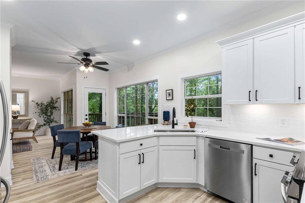 5560 Pilgrim Point Extension