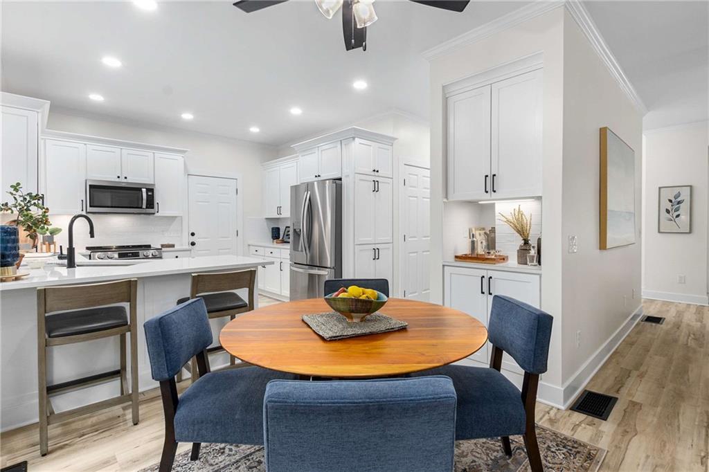 5560 Pilgrim Point Extension